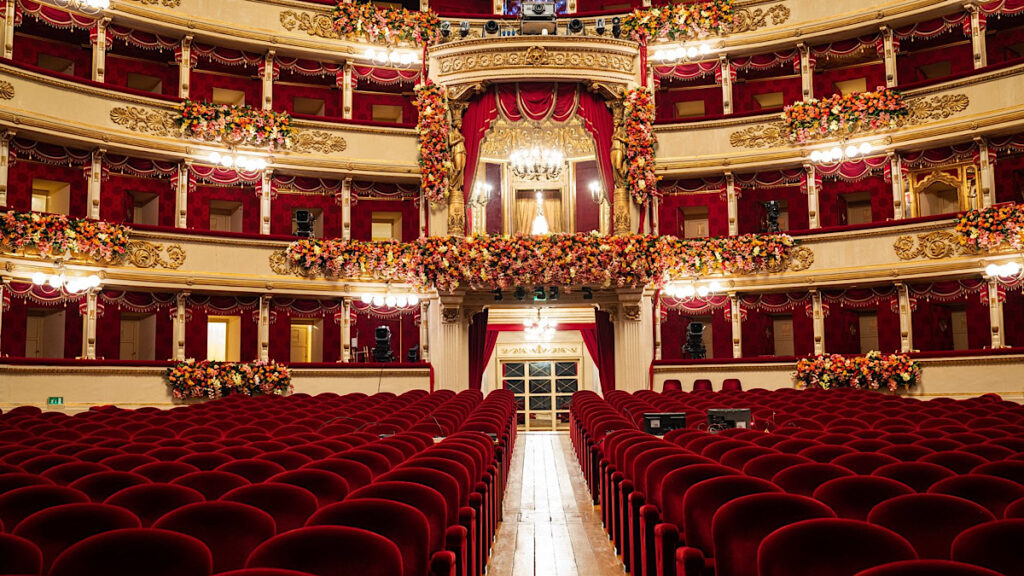 سالن اپرای لا اسکالا در شهر میلان