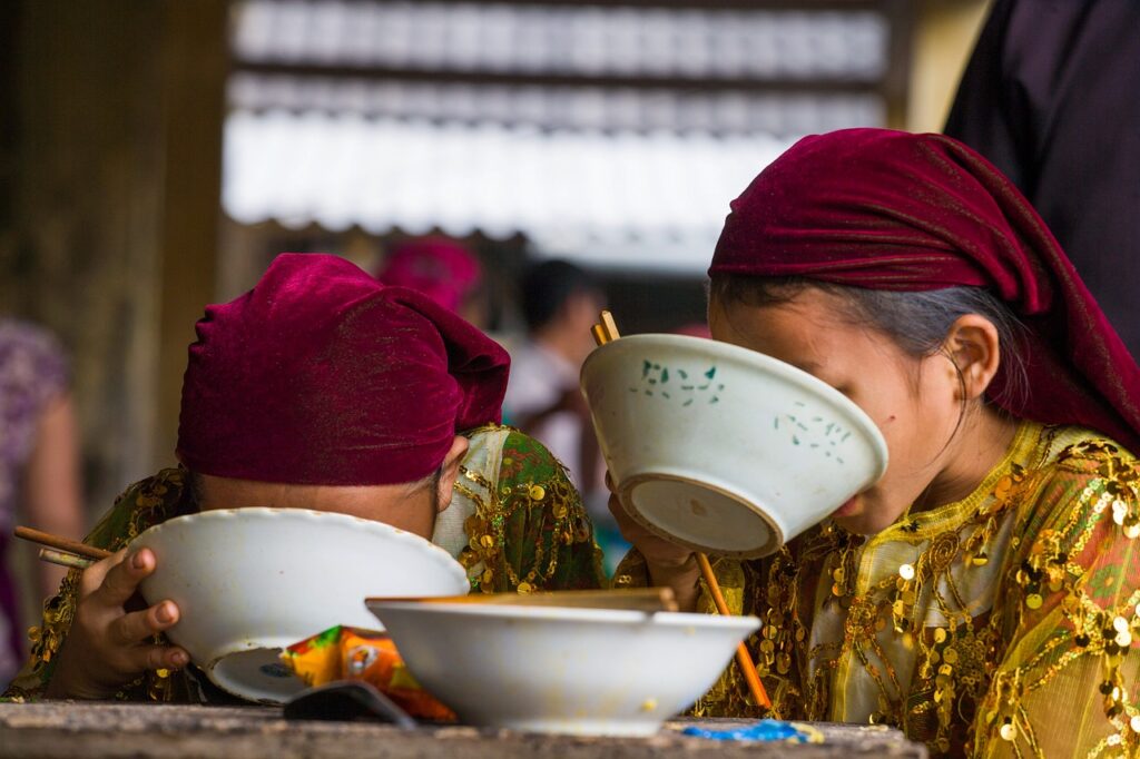 فرهنگ غذا خوردن در ویتنام