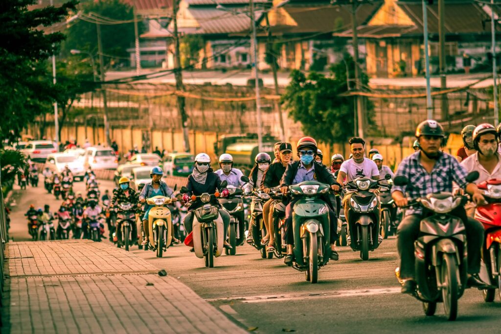 موتورسواران در ویتنام