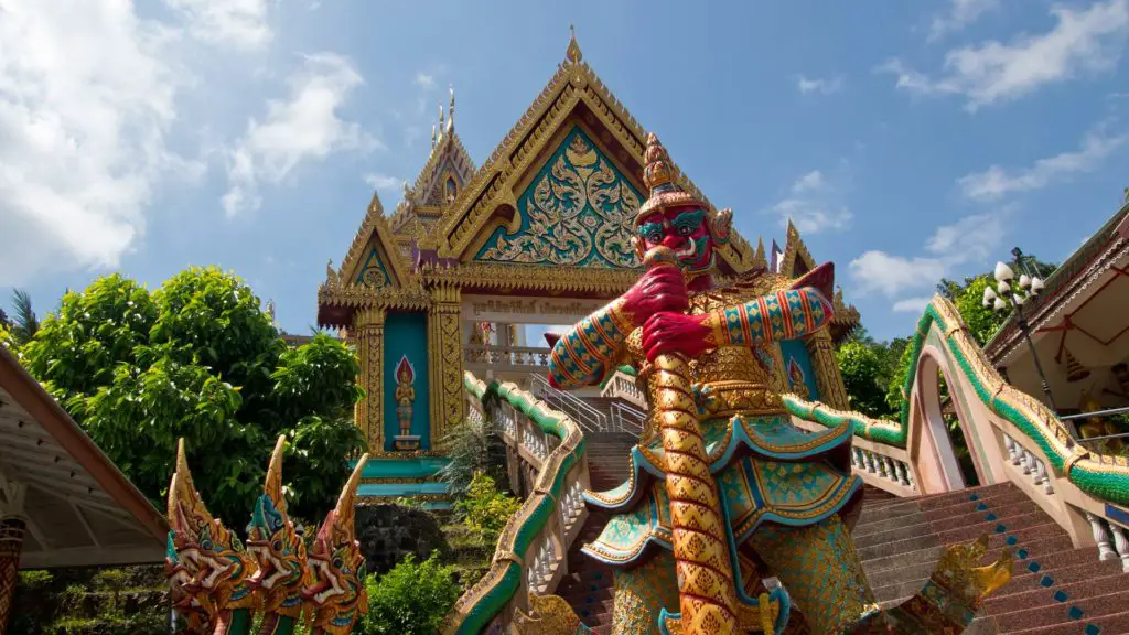 Wat Khao Rang in Phuket Town