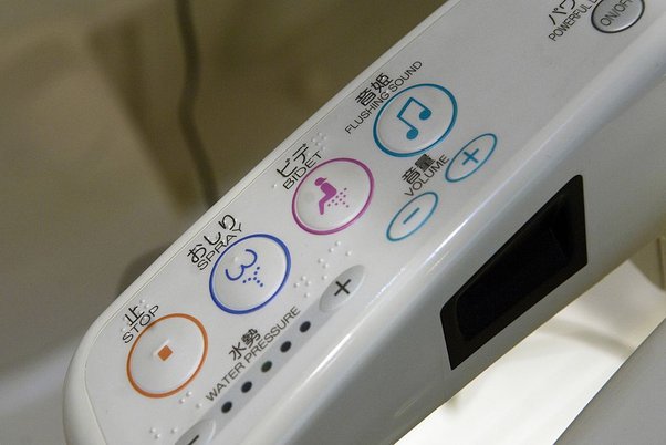 دستشویی‌های پیشرفته ژاپنی
